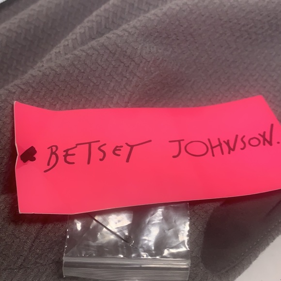 Betsey Johnson Womens Faux Pearl Collar Taupe Sz 8 - Picture 9 of 9